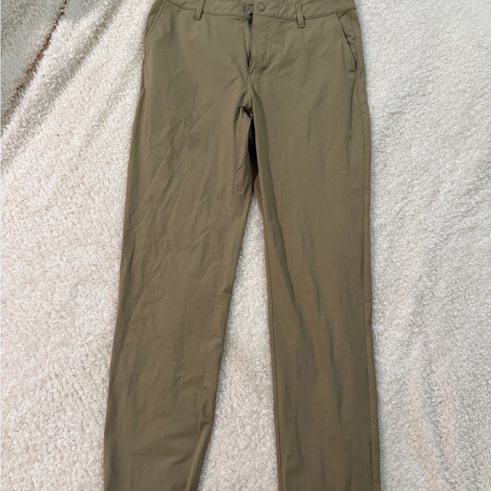 Quince Men's Khaki Chinos